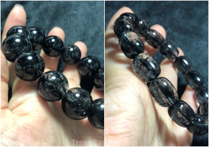 deo vong tay thach anh toc den that