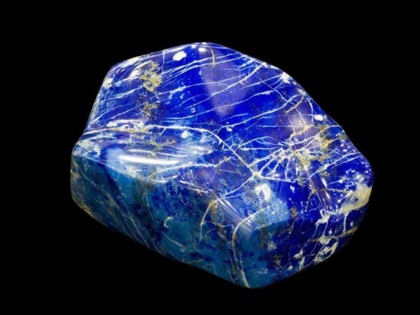 Đá Lapis Lazuli - loại khoáng vật được tìm thấy trong tự nhiên