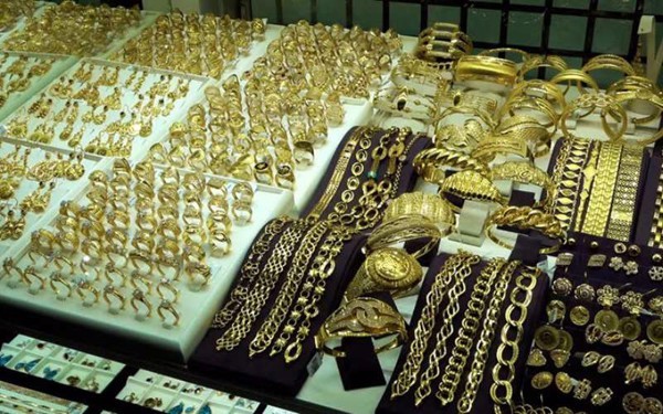 Chất liệu phức tạp để tạo ra vàng giả có thể gây ảnh hưởng nghiêm trọng đến sức khoẻ con người
