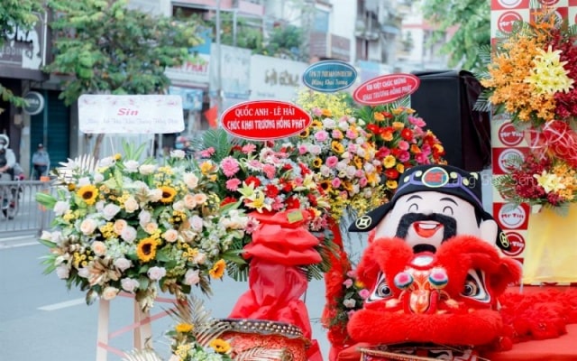 tổ chức khai trương kinh doanh