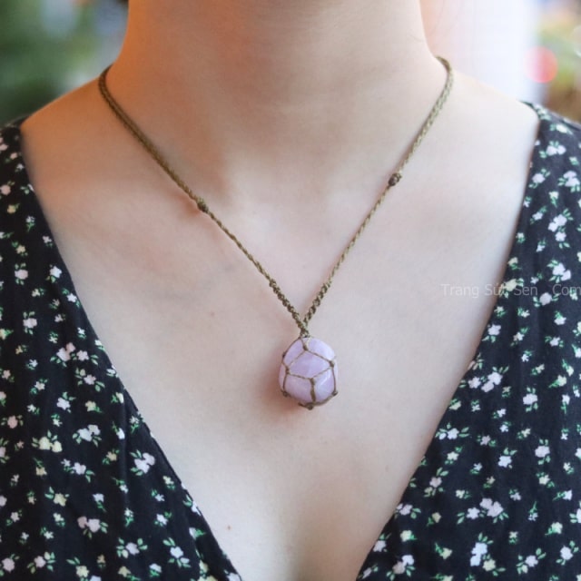 Dây chuyền Kunzite