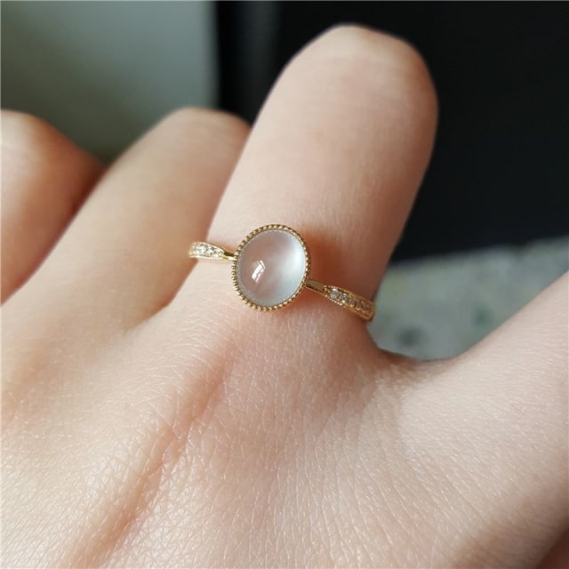 nhẫn đá chalcedony